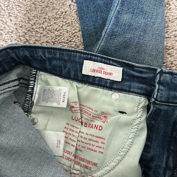 Lucky Brand Lizzie low rise Skinny Jeans - Picture 6 of 13